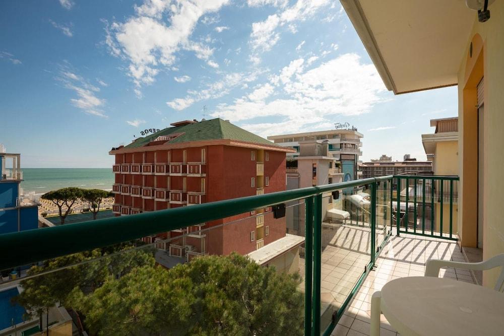 Hotel Kennedy Lido di Jesolo Zewnętrze zdjęcie